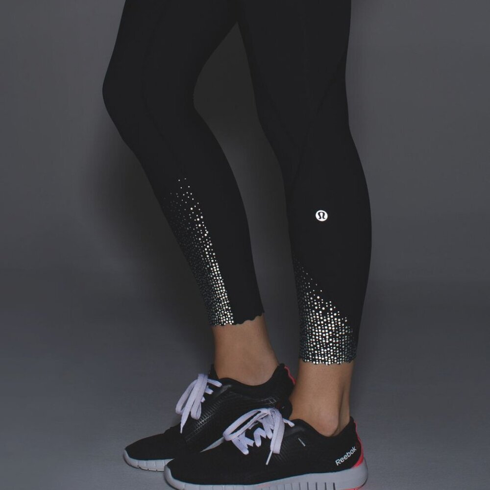 NWOT Lululemon Black Tight Stuff Tight Scalloped Reflective Detail